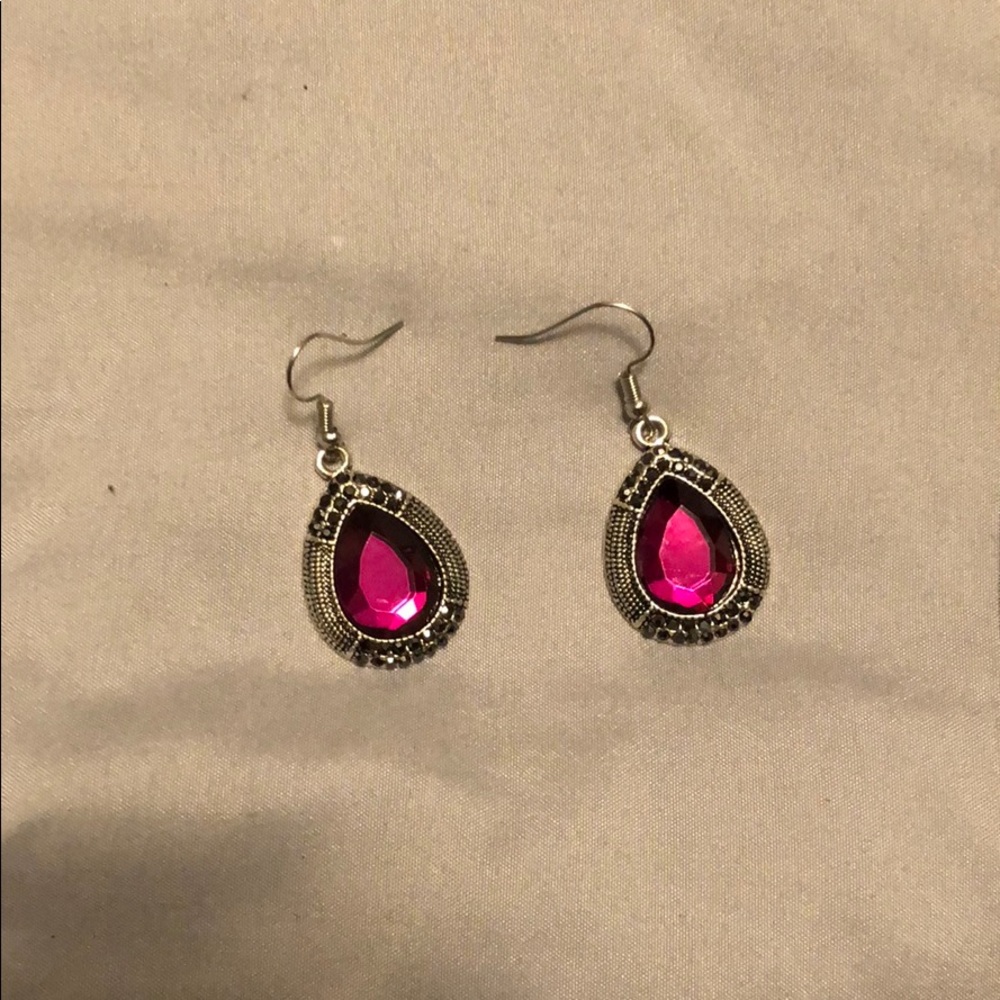 Magenta earrings